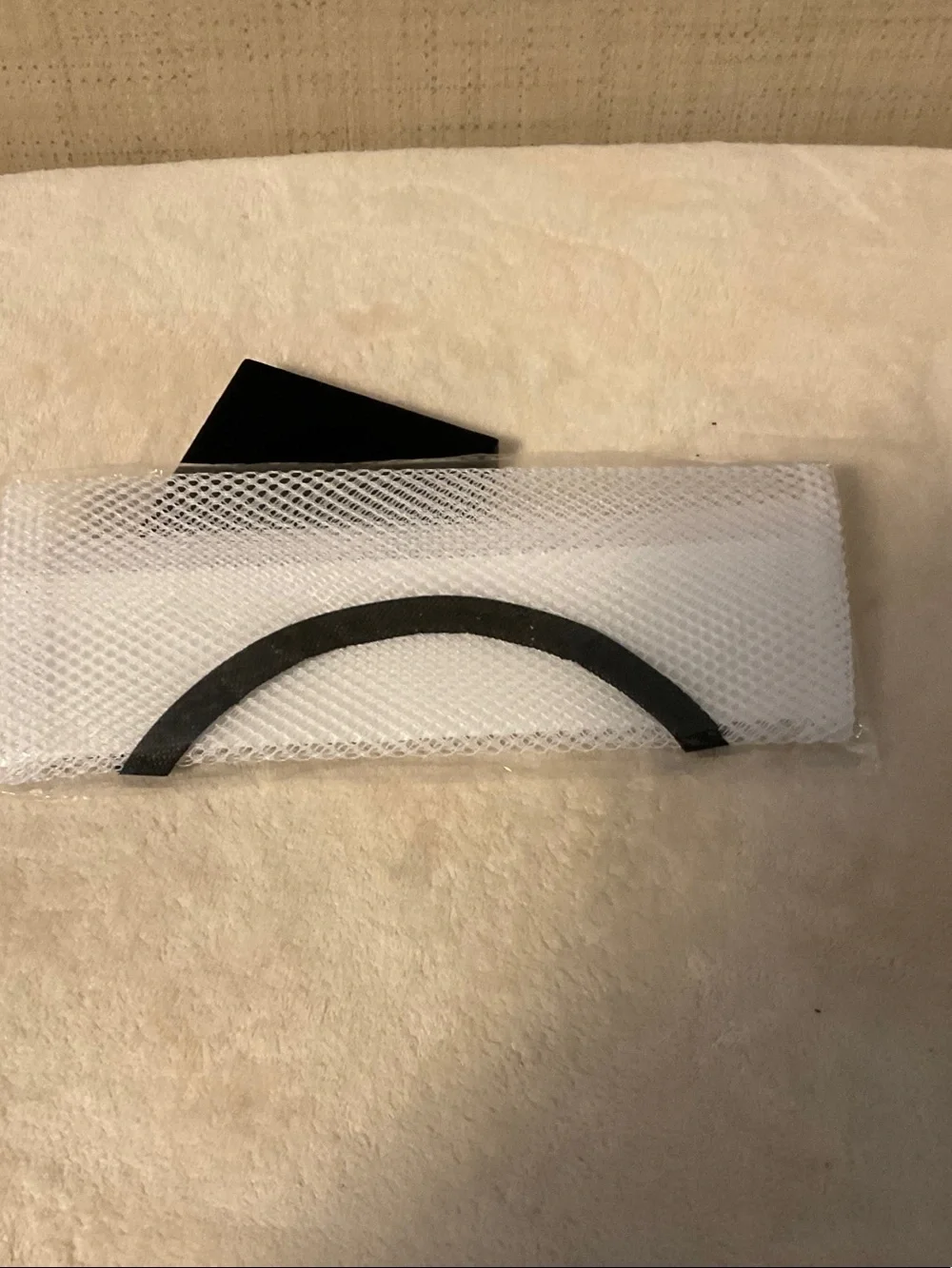 White Mesh Garment Accessory Organizer